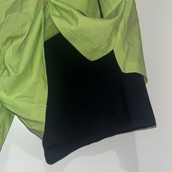 Men’s 7in Workout Trunks with built-in Compression Liner - Picture 4 of 5